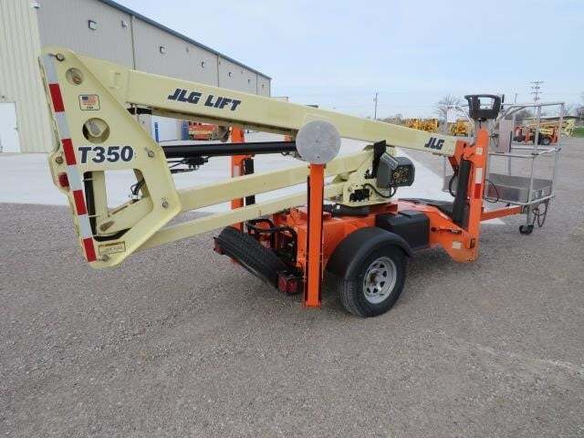 2019 JLG T350-6