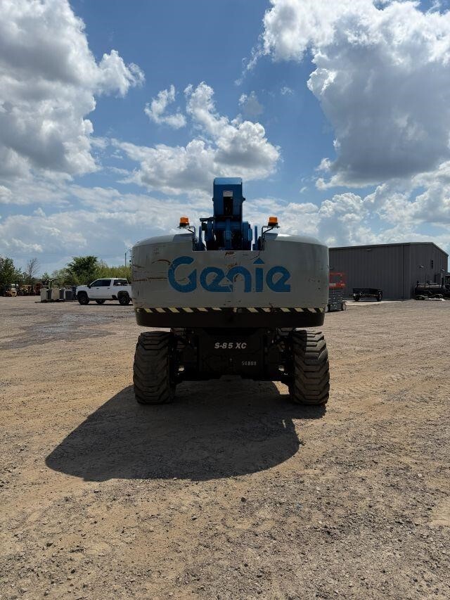2018 Genie S-85XC-10