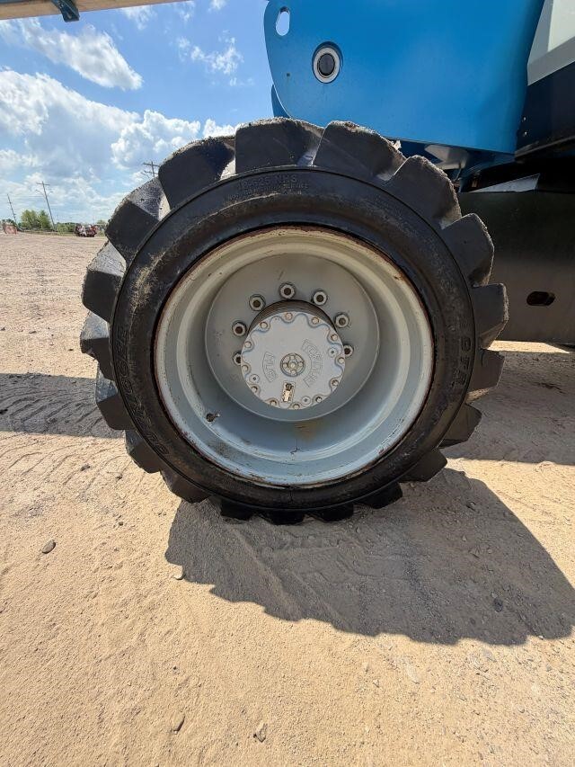 2018 Genie S-85XC-14