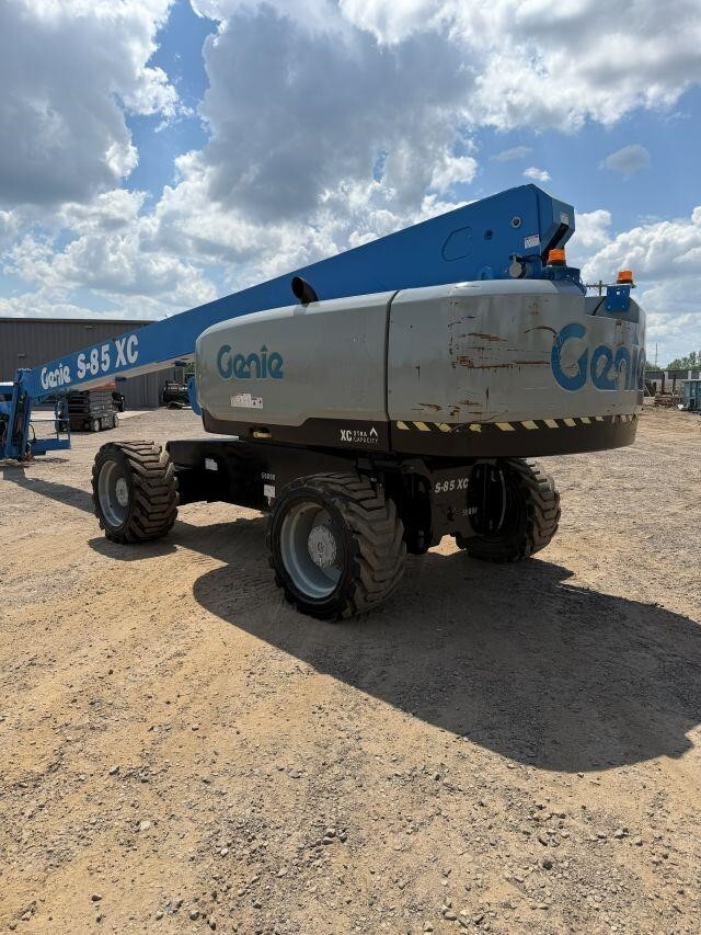 2018 Genie S-85XC-11