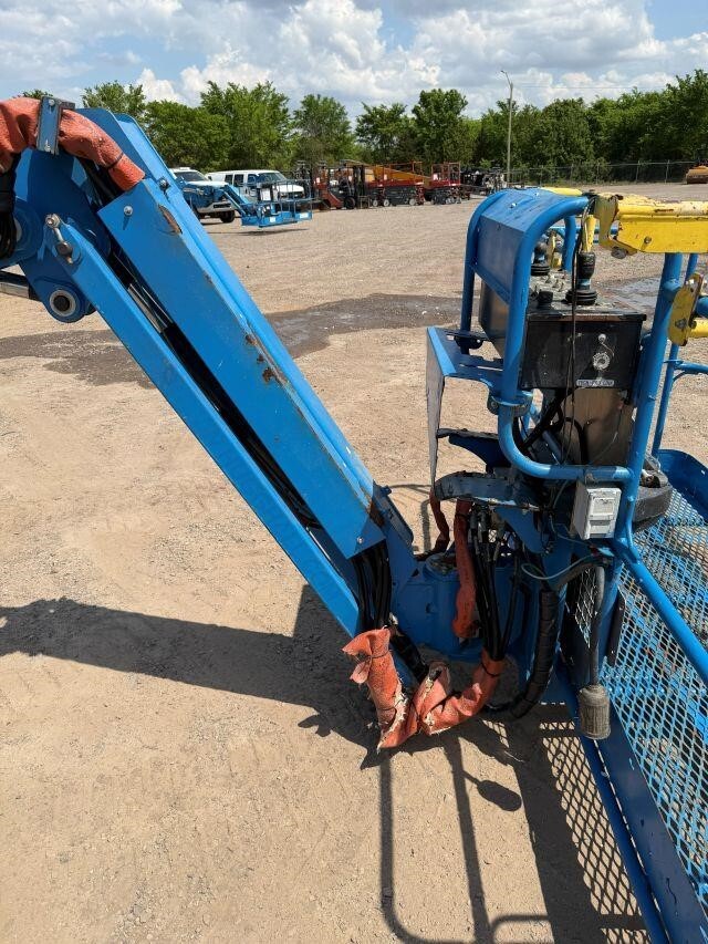 2018 Genie S-85XC-41