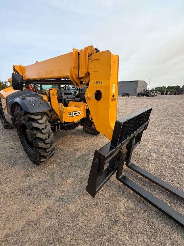 2019 JCB 509-42-37