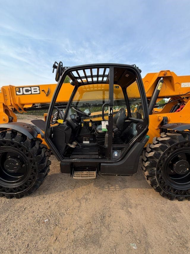 2019 JCB 509-42-25