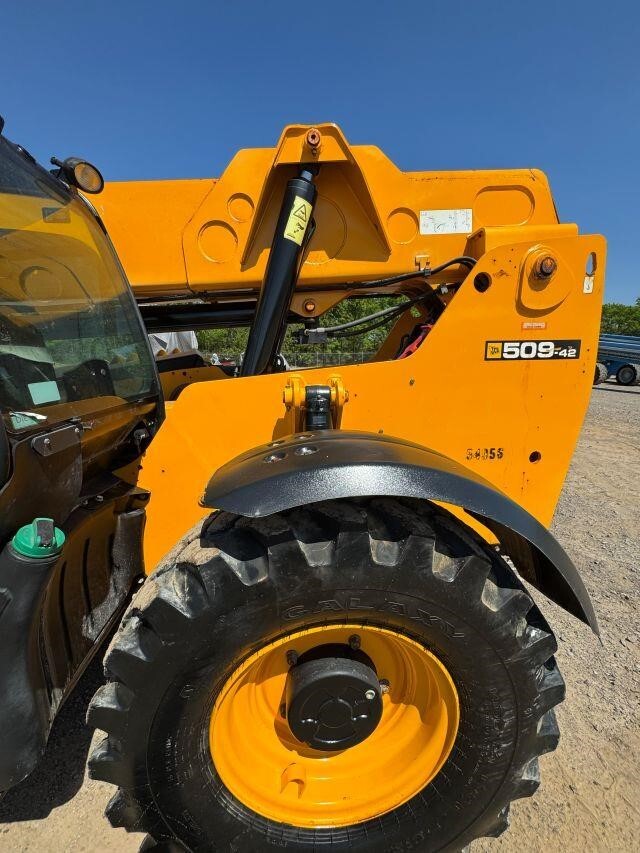 2019 JCB 509-42-4