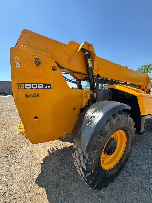 2019 JCB 509-42-8