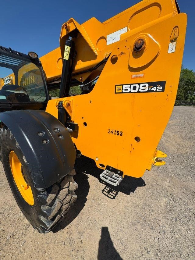 2019 JCB 509-42-5