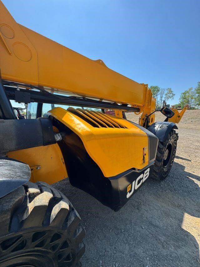 2020 JCB 510-56-17