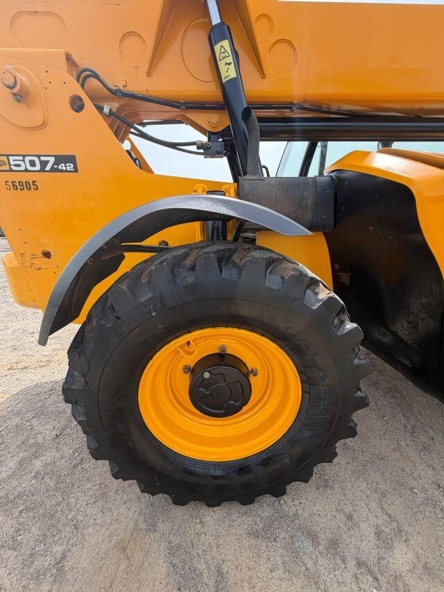 2019 JCB 507-42-12