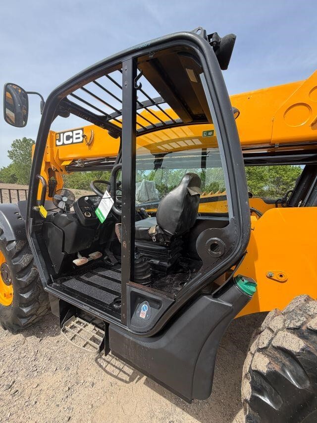 2019 JCB 507-42-23