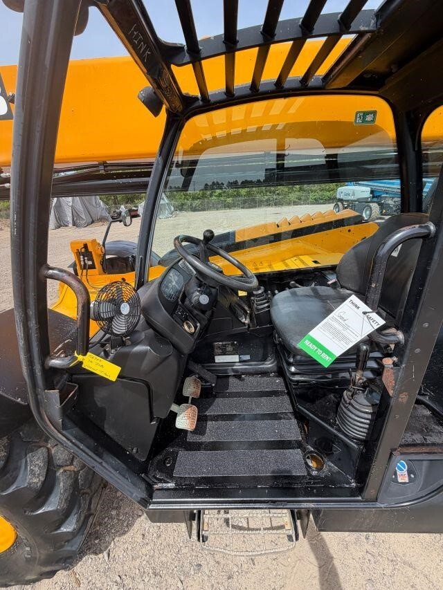 2019 JCB 507-42-22