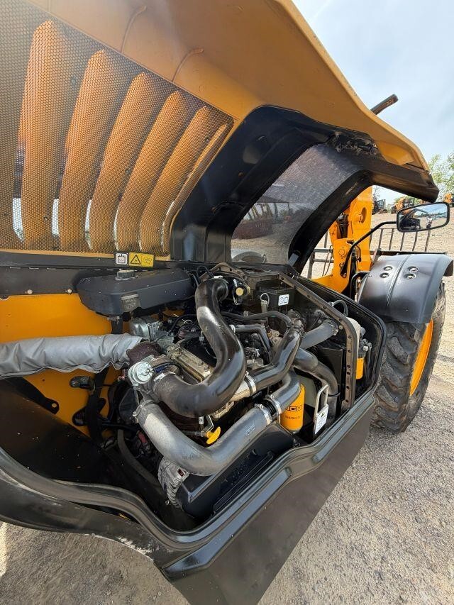 2019 JCB 507-42-17