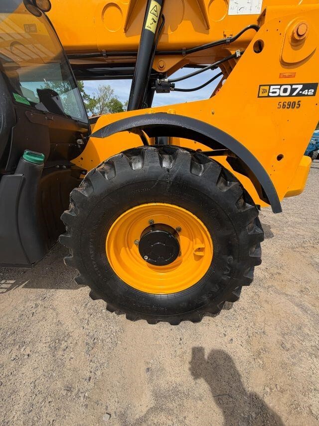 2019 JCB 507-42-11
