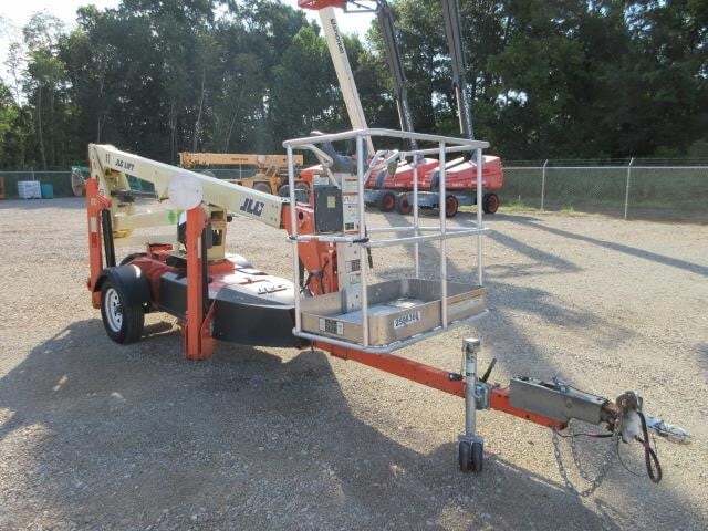 2018 JLG T350