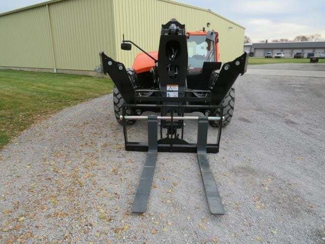 2025 JLG 1055-7