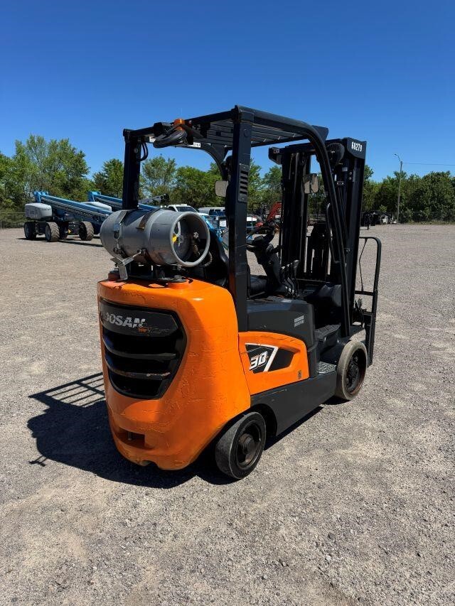 2021 Doosan GC30S-9-5
