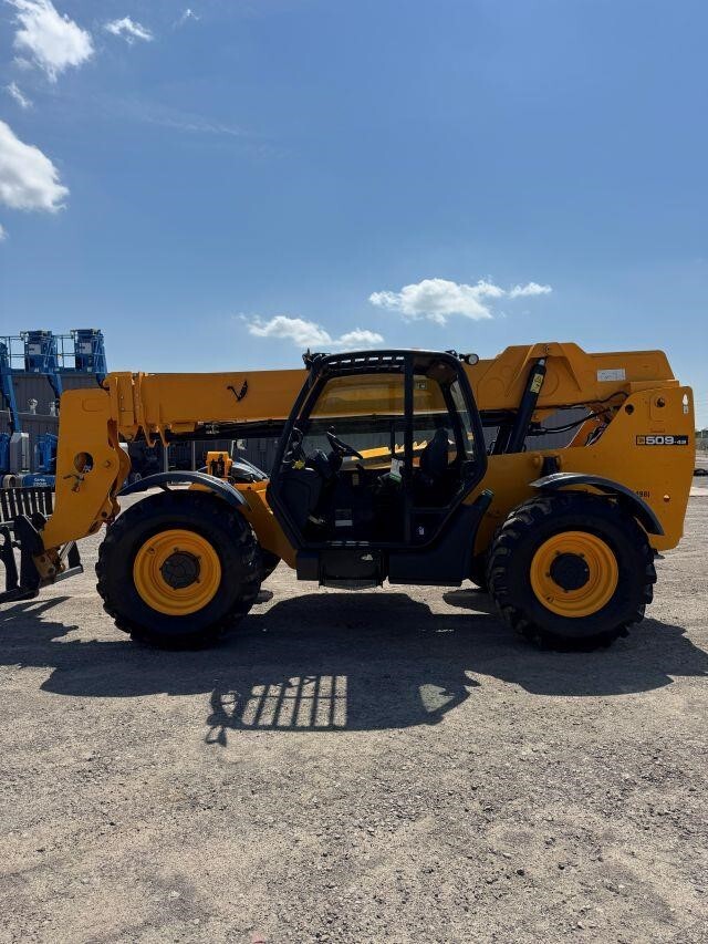 2019 JCB 509-42-3