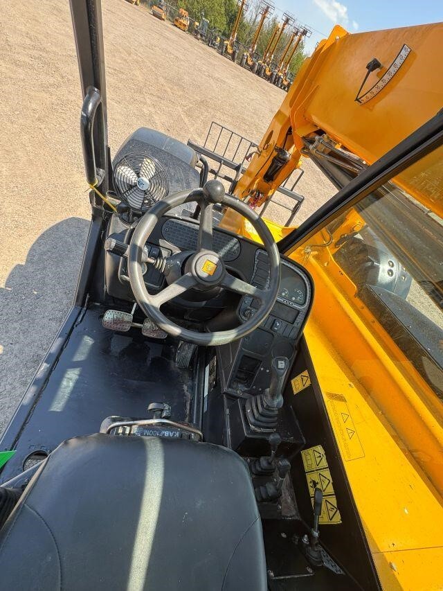 2019 JCB 509-42-23