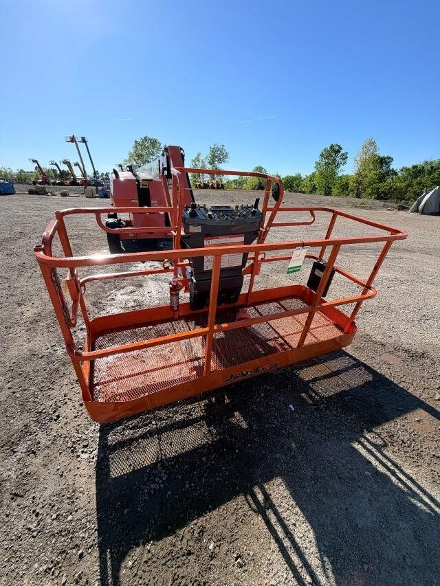2021 JLG 460SJ-27