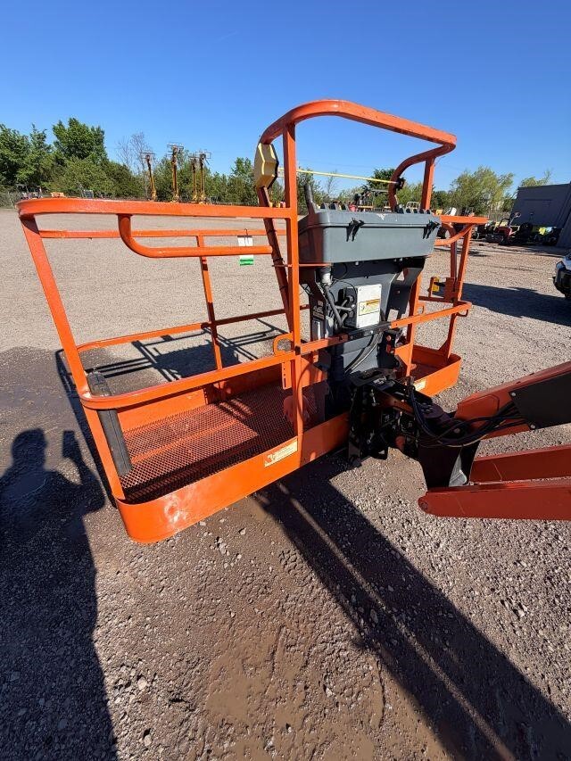 2021 JLG 460SJ-25
