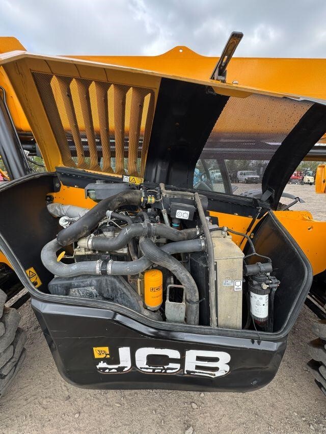 2021 JCB 512-56-17