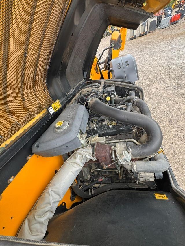 2021 JCB 512-56-19