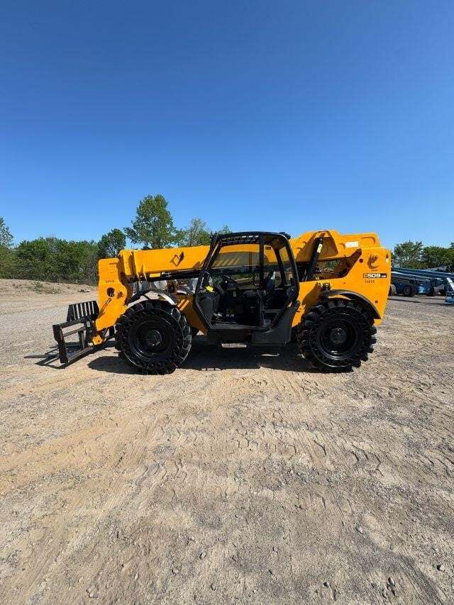 2019 JCB 509-42-2