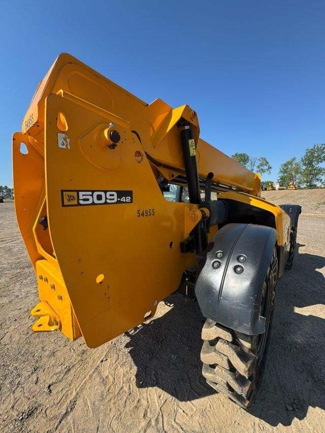2019 JCB 509-42-6
