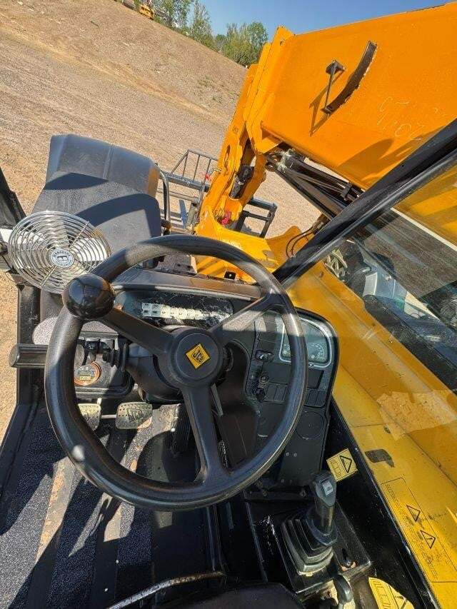 2019 JCB 509-42-23