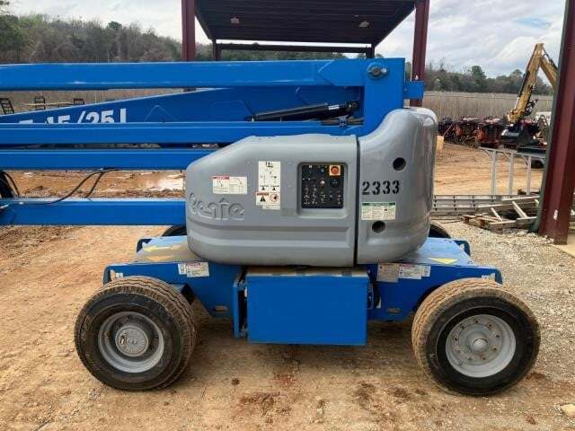 2022 Genie Z-45/25J DC