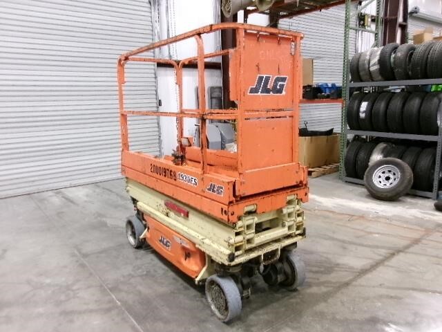 2018 JLG 1930ES-2