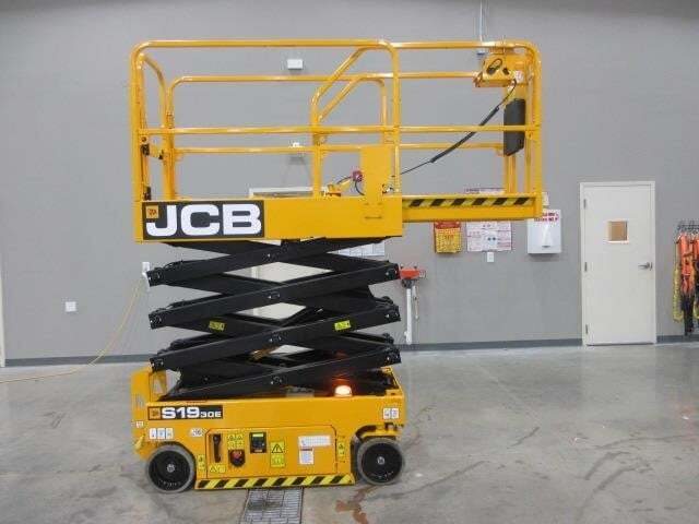 2023 JCB S1930E-22
