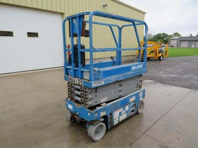 2017 Genie GS-1930-8