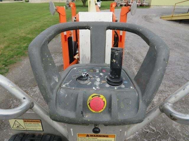 2018 JLG T500J-10