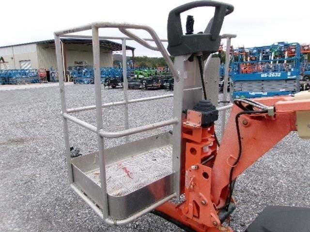 2018 JLG T350-10