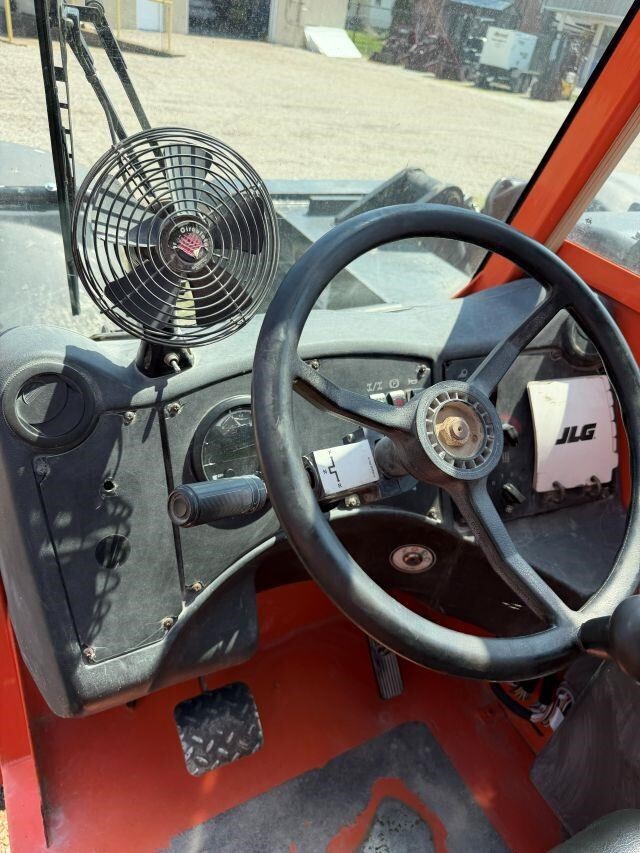 2015 JLG G9-43A-10