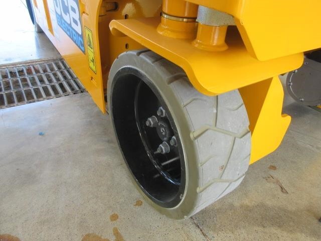 2025 JCB S1932E-21