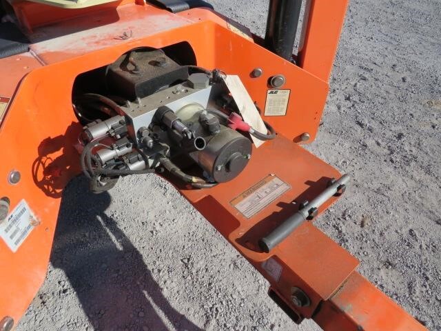 2018 JLG T500J-21