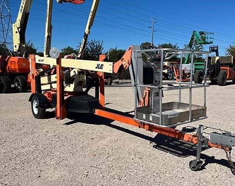 2018 JLG T500J-4