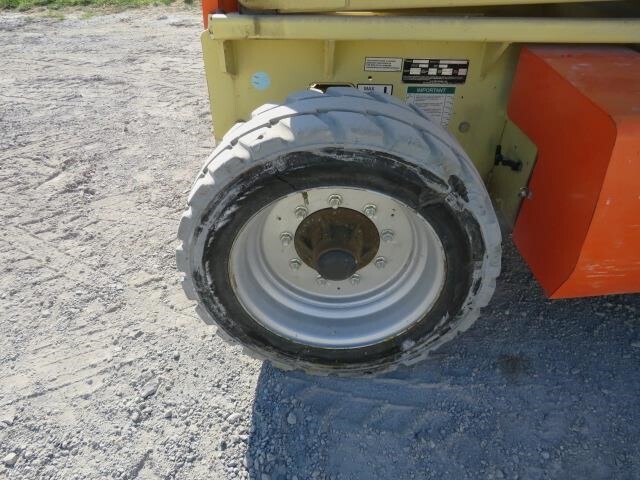 2017 JLG 4069LE-14