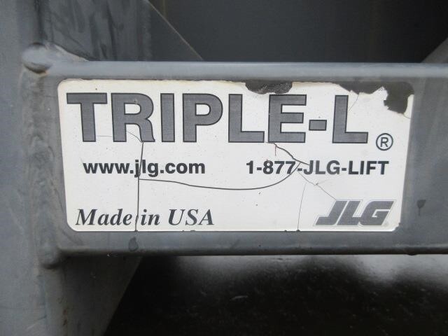 2012 JLG UT49-21