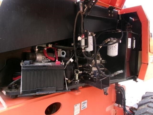 2016 JLG 660SJ-18