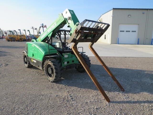 2016 Genie GTH-5519-4