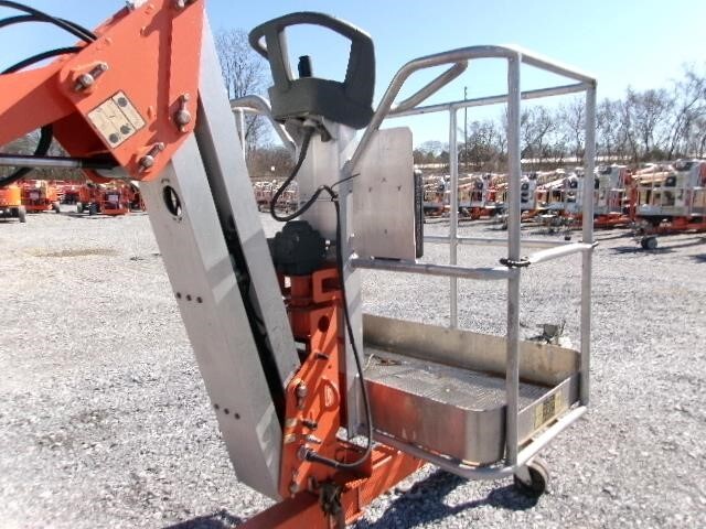 2020 JLG T500J-15