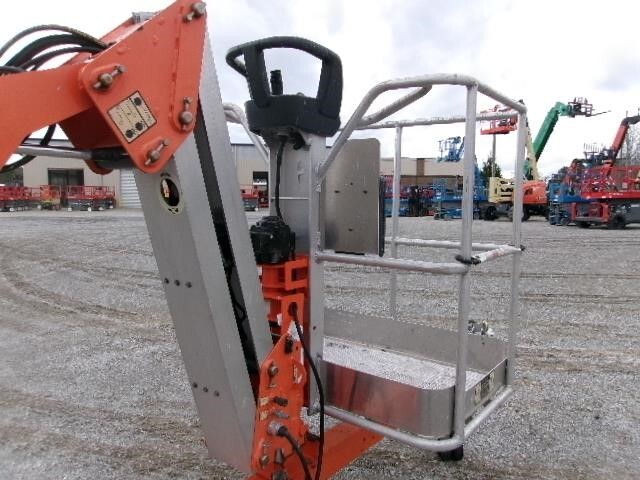 2019 JLG T500J-16