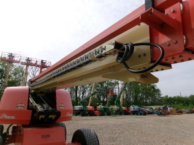 2022 JLG 660SJ-17
