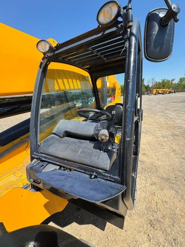 2020 JCB 510-56-21