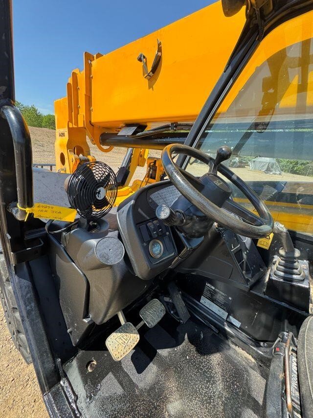 2020 JCB 510-56-26