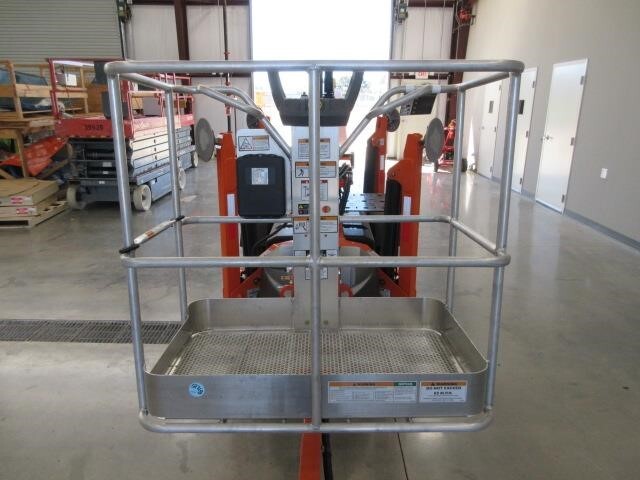2024 JLG T350-7