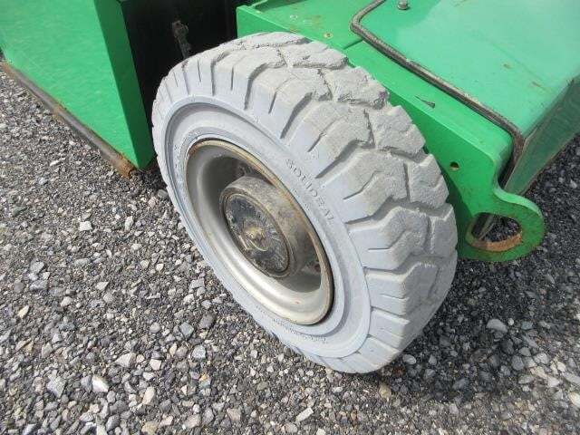2015 JLG E400AJPN-12