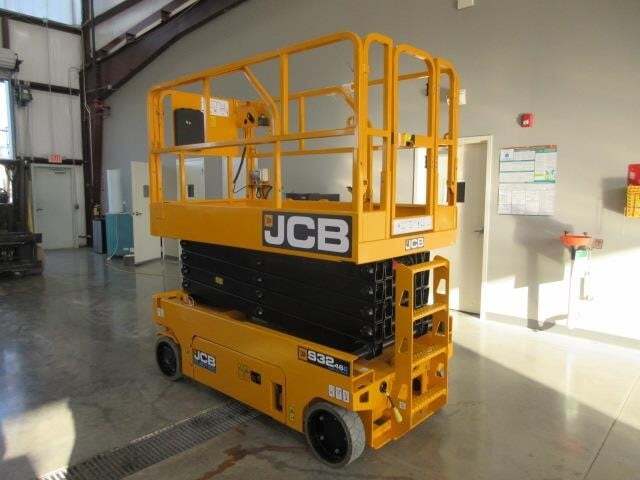 2025 JCB S3246E-18
